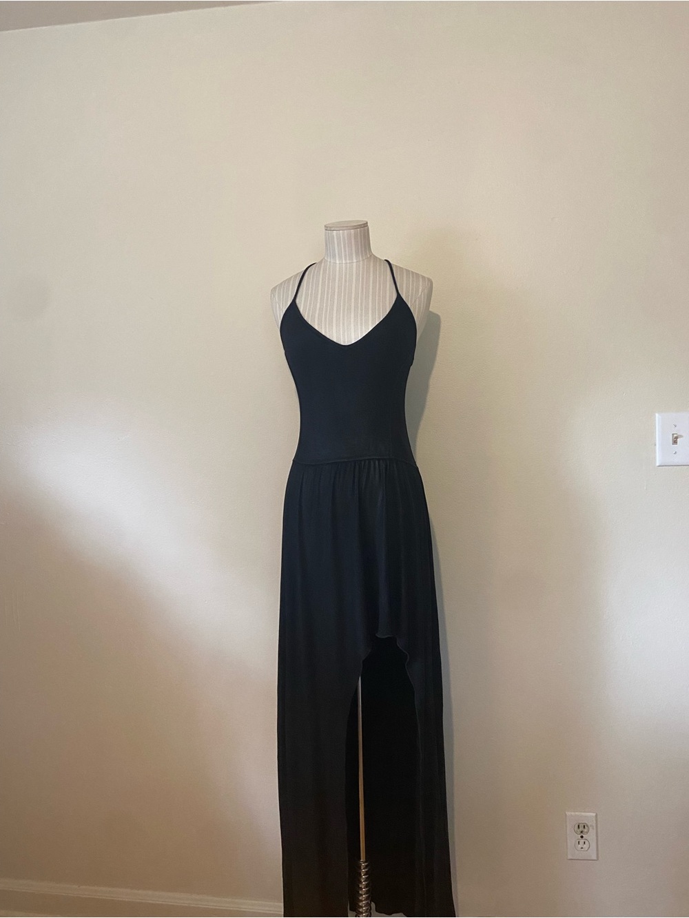 Elegant Black High-Low Maxi Dress with V-Neck